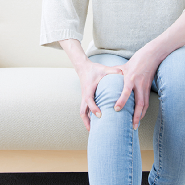 中央区日本橋で膝の痛み、膝の腫れ、曲がらない方は千代田区神田大手町のメディカルスポーツ整骨院鍼灸院へ