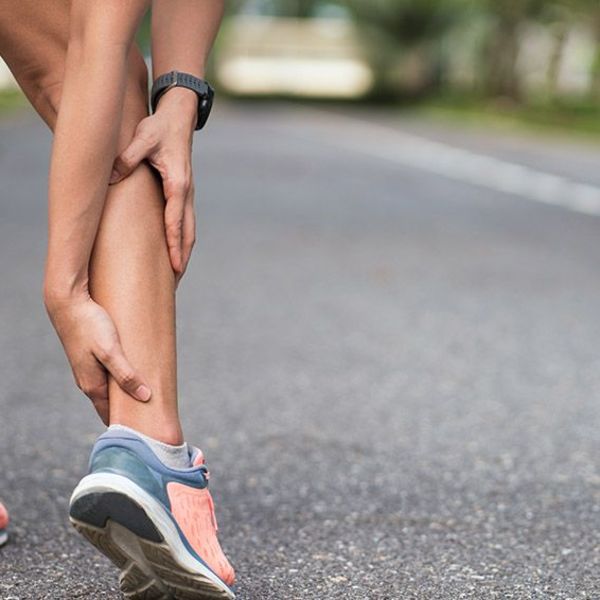 新宿区勤務の女性がアキレス腱炎で千代田区神田大手町のメディカルスポーツ整骨院鍼灸院に来られました