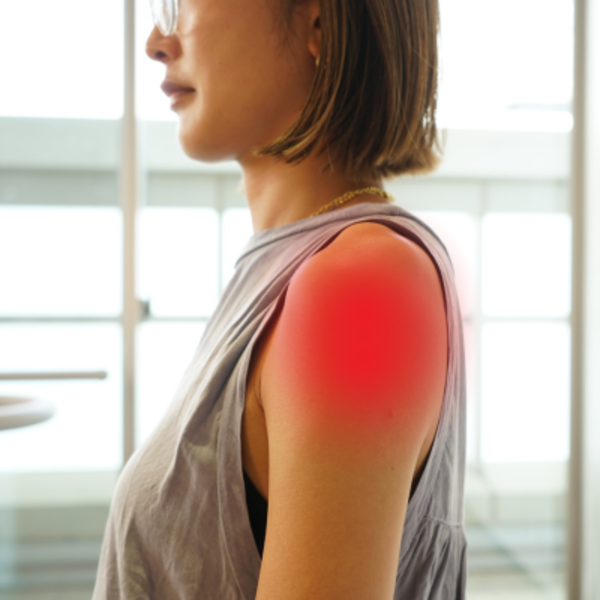 文京区在住の男性が肩の痛みで腕が挙がらないため神田大手町のメディカルスポーツ整骨院鍼灸院に来られました